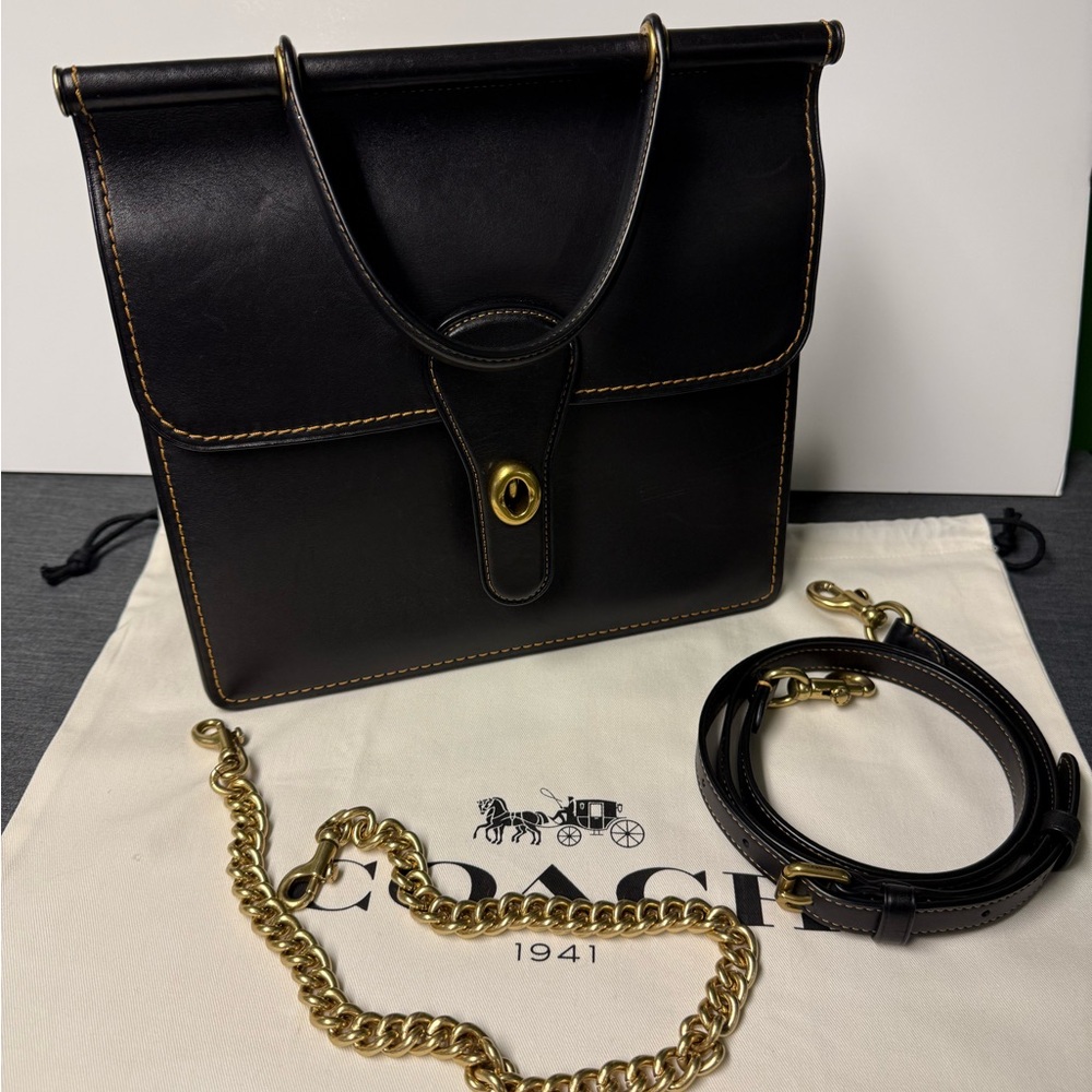 Coach Willis Black Leather Bag